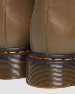 2976 Carrara Leather Chelsea -Bootsit*Dr. Martens Discount
