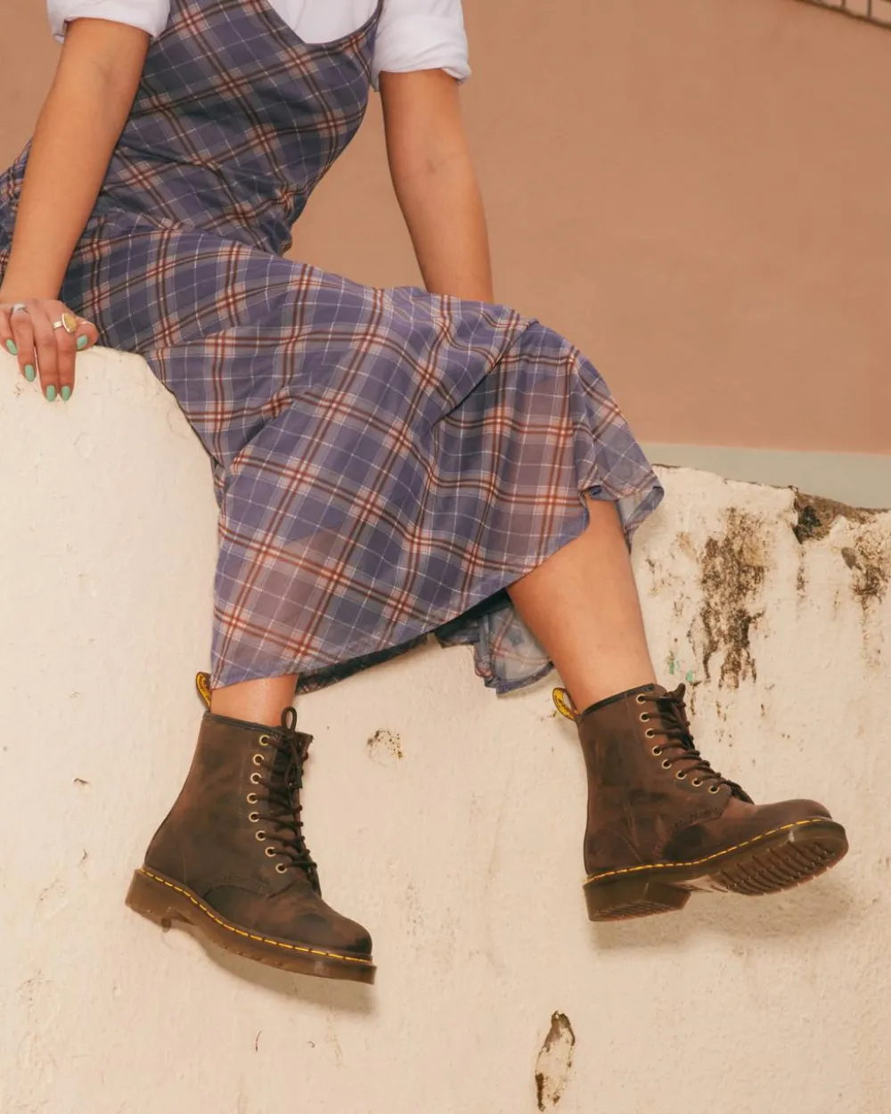 1460 Crazy Horse Leather Lace Up Boots*Dr. Martens Hot