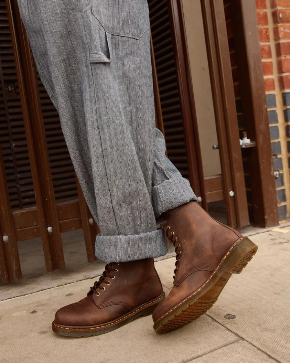 1460 Crazy Horse Leather Lace Up Boots*Dr. Martens Hot