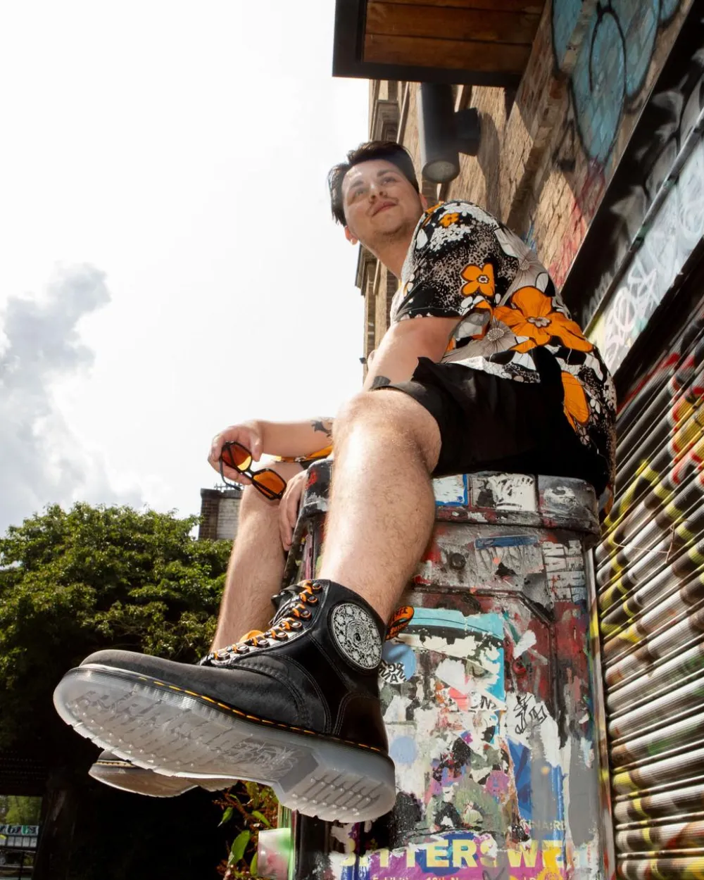 1460 King Nerd Leather Boots*Dr. Martens Hot