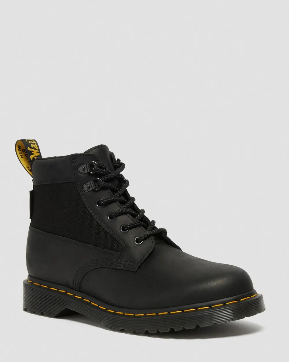 101 Streeter -Nilkkurit*Dr. Martens Shop
