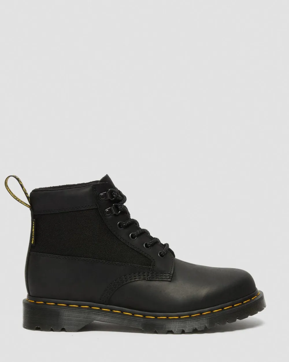 101 Streeter -Nilkkurit*Dr. Martens Shop
