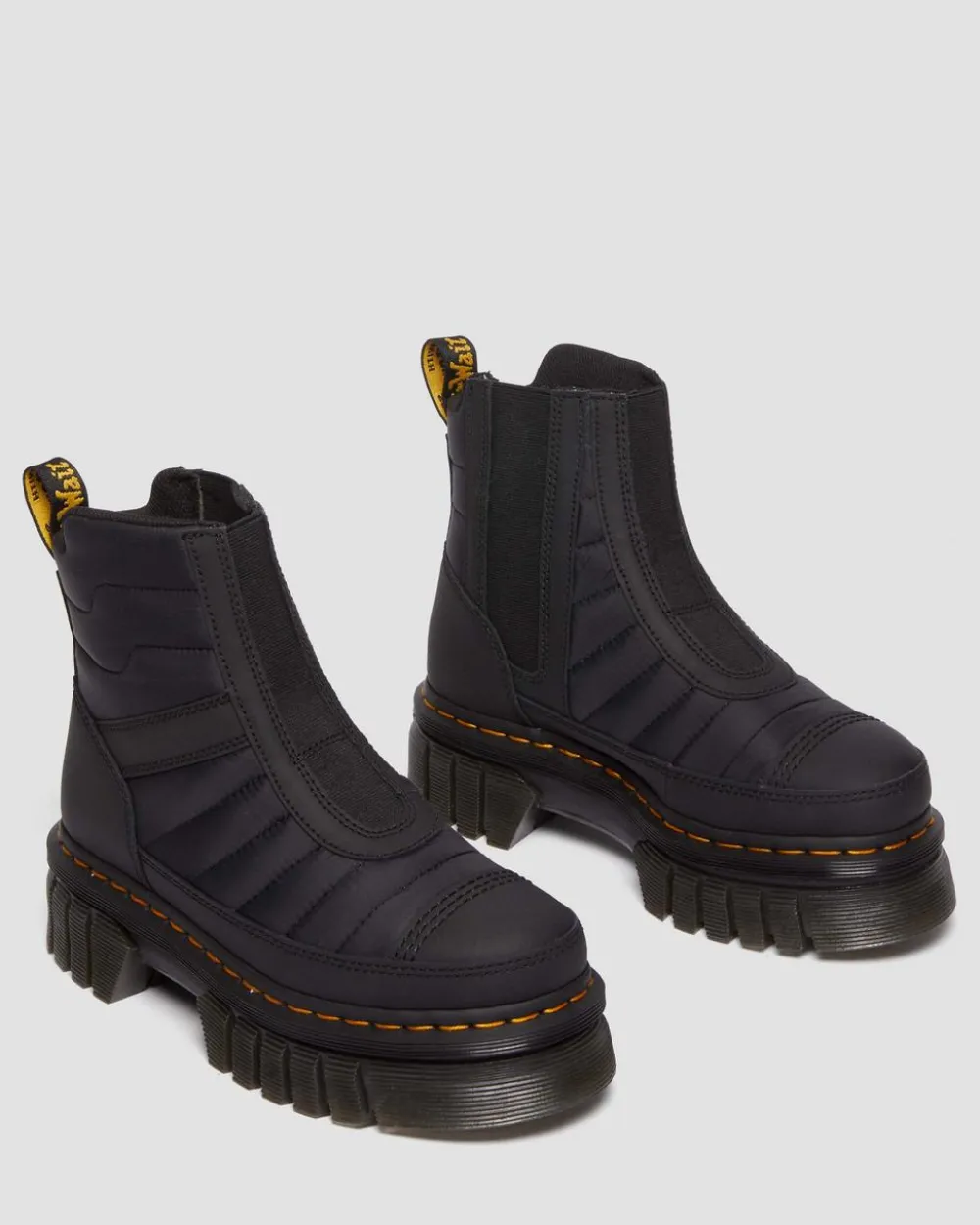 Audrick Quilted Platform Chelsea -Bootsit*Dr. Martens New
