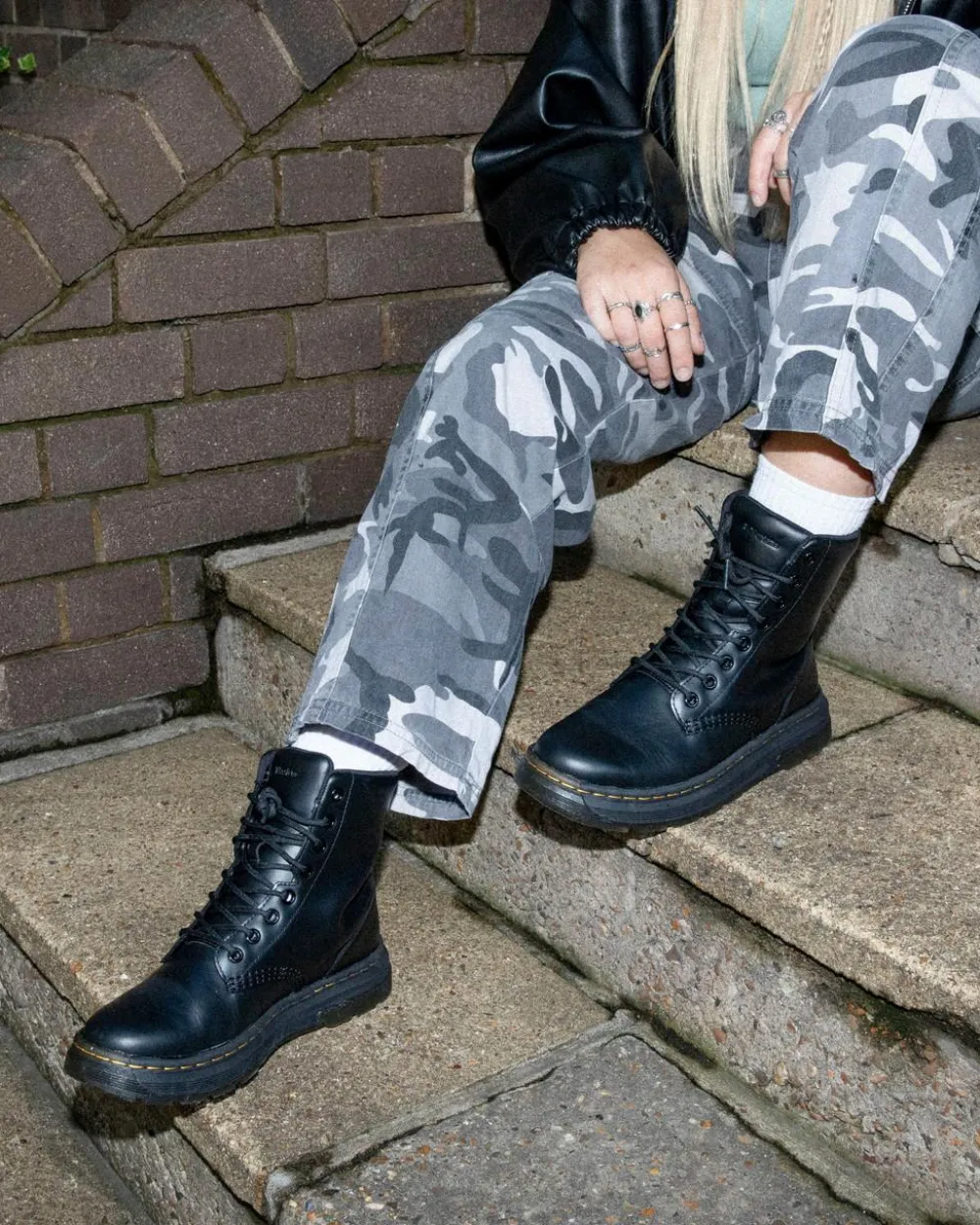 Crewson Leather Lace Up -Maiharit*Dr. Martens Discount