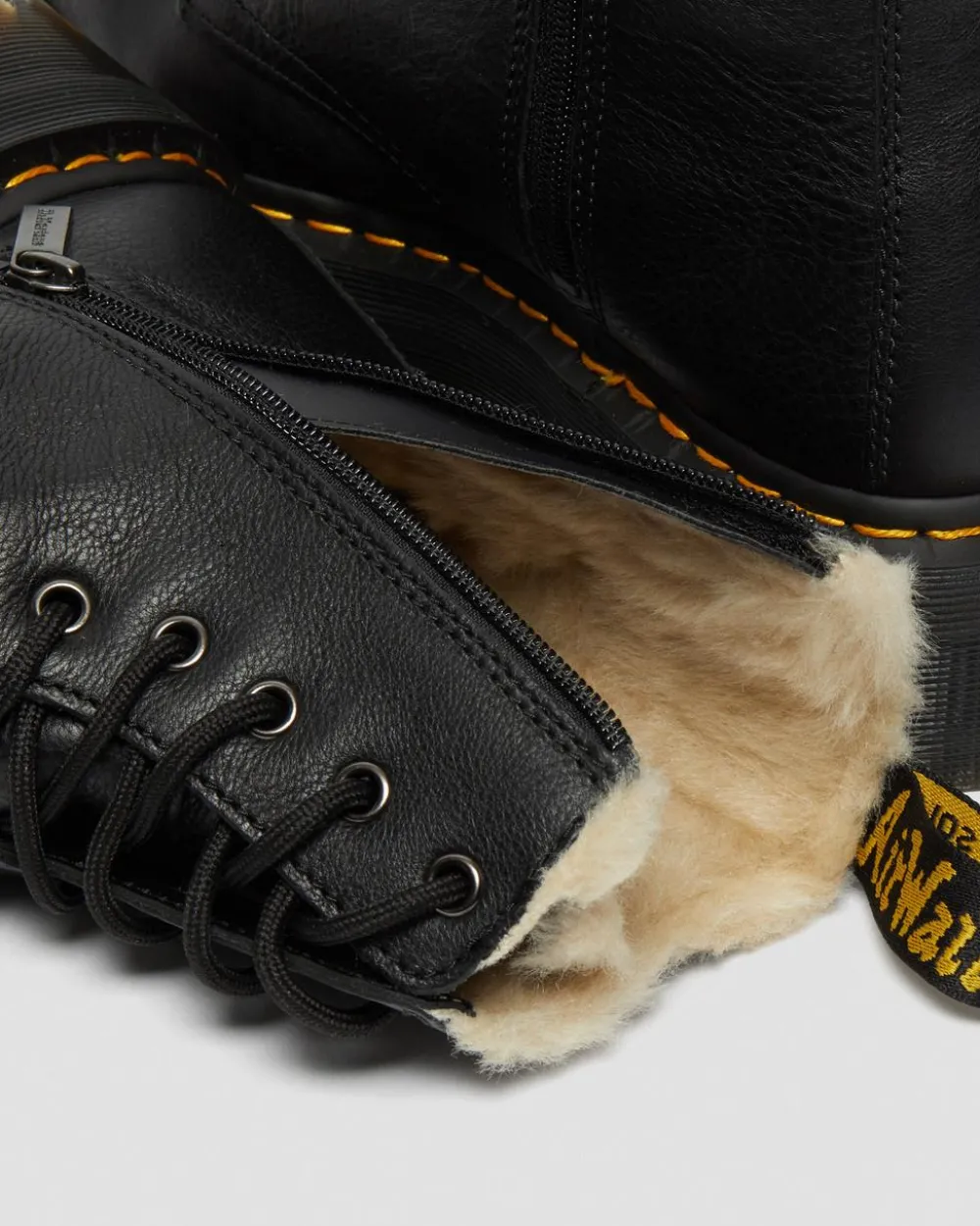 Jadon Faux Fur Lined Leather Platform -Maiharit*Dr. Martens Clearance