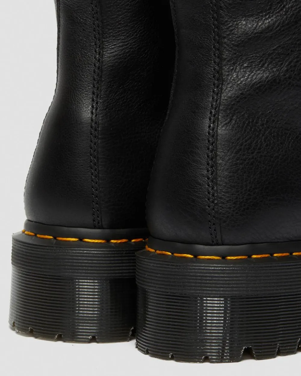 Jadon Faux Fur Lined Leather Platform -Maiharit*Dr. Martens Clearance