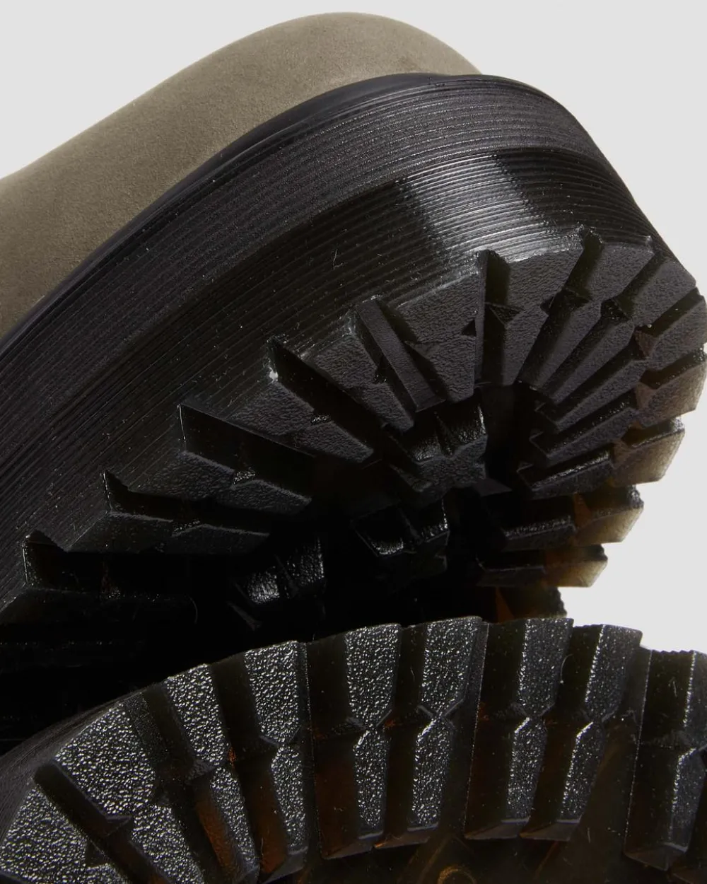 Jadon Milled Nubuck Platform -Maiharit*Dr. Martens Online