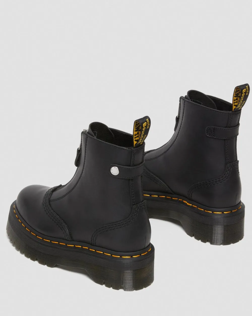 Jetta Platform -Maiharit*Dr. Martens Online