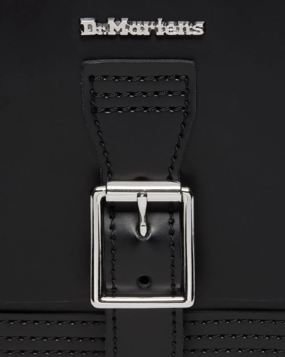 Kiev Smooth Leather Leather Vertical Crossbody -Laukku*Dr. Martens Discount
