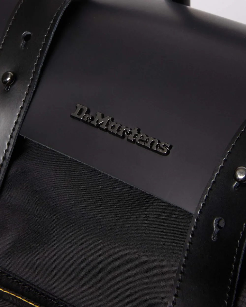 Lite Alpha Industries Nahka- Ja Nylonreppu*Dr. Martens Outlet
