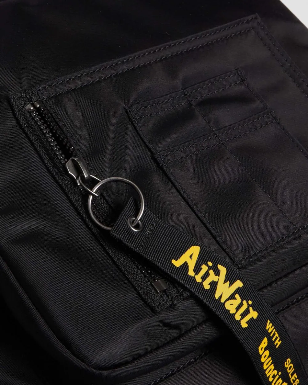 Lite Alpha Industries Nahka- Ja Nylonreppu*Dr. Martens Outlet