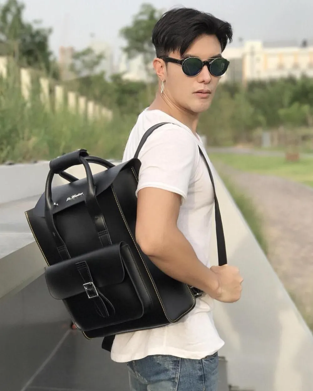 Nahkainen Kiev Smooth -Lapparireppu*Dr. Martens Hot