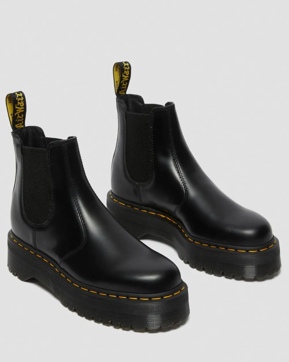 Nahkaiset 2976 Quad Smooth Platform Chelsea -Bootsit*Dr. Martens Discount
