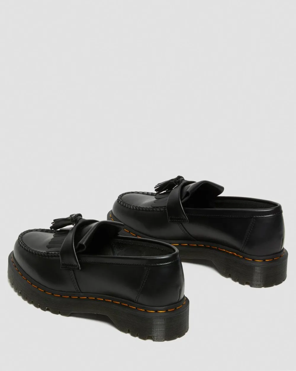Nahkaiset Adrian Bex Smooth Tassel -Loaferit*Dr. Martens Cheap