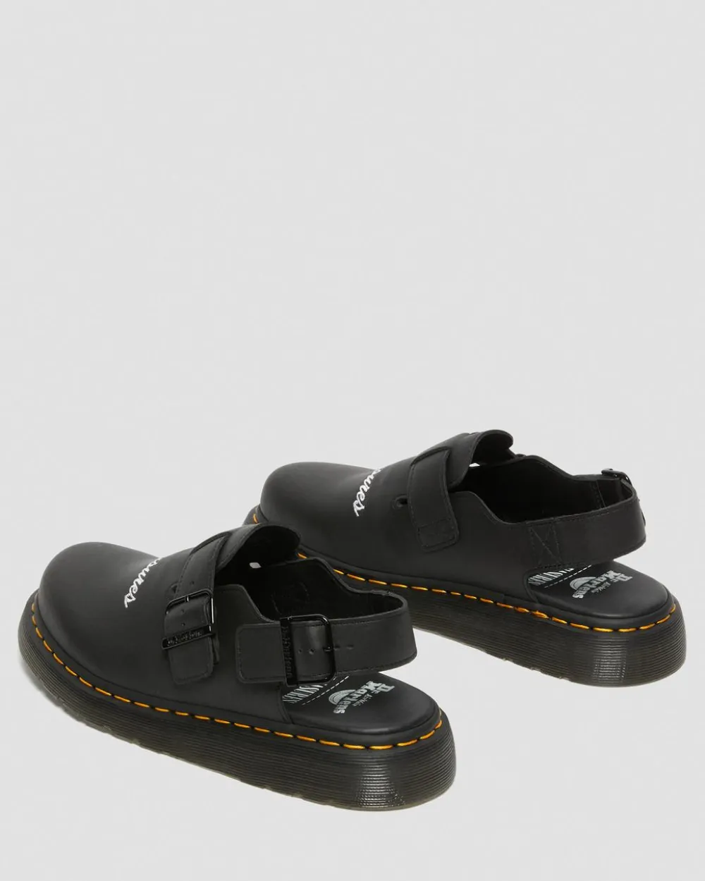 Nahkaiset Jorge Pleasures -Lipokkaat*Dr. Martens Clearance