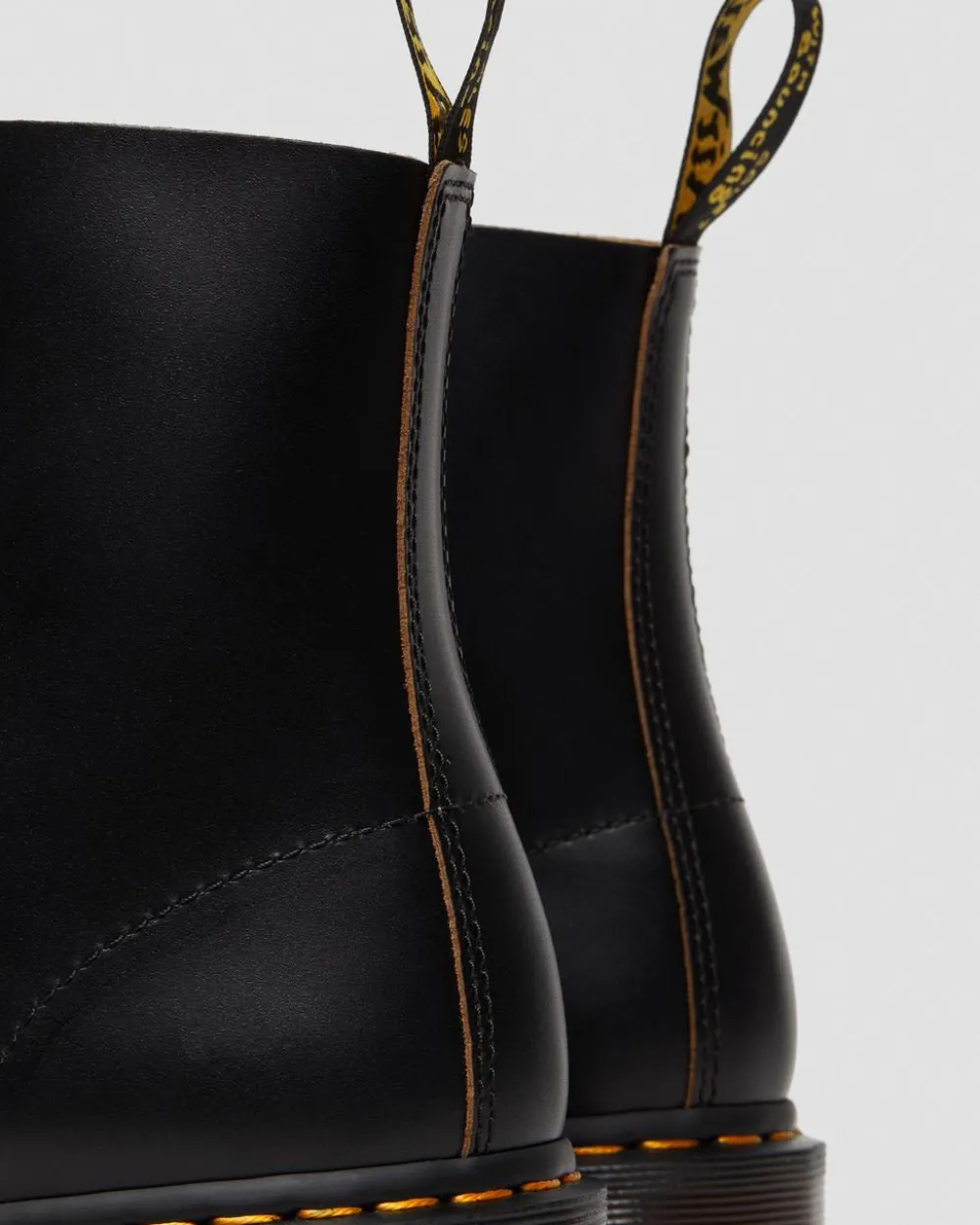 Smiths Vintage Smooth -Maiharit*Dr. Martens Store