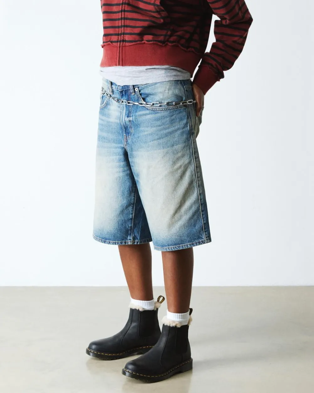 Tekoturkisvuoratut 2976 Leonore Chelsea -Bootsit*Dr. Martens Store