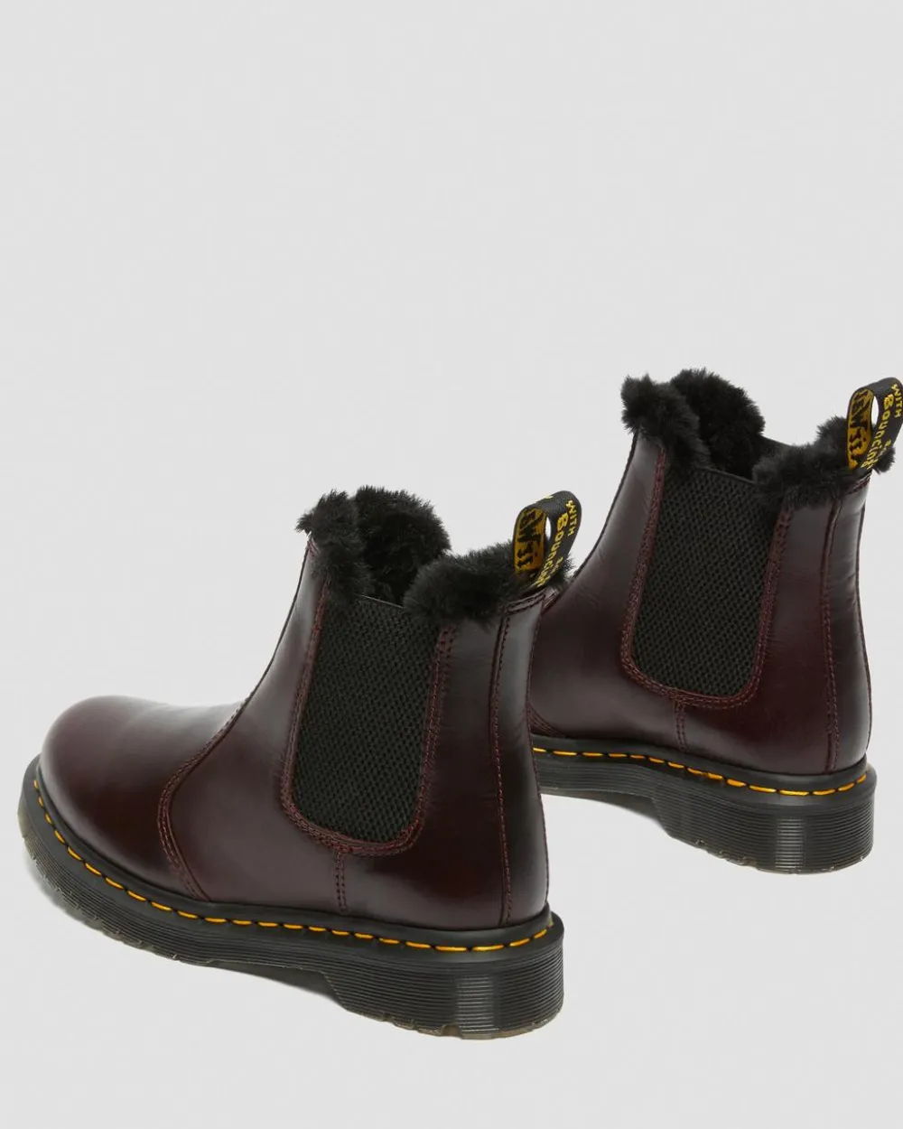 Tekoturkisvuoratut 2976 Leonore Chelsea -Bootsit*Dr. Martens Best