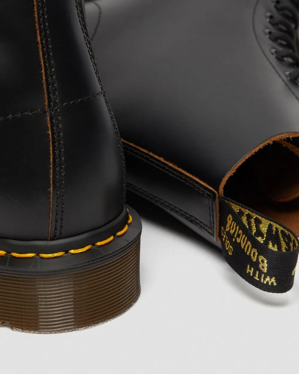 Vintage 1460 Quilon -Nahkanilkkurit*Dr. Martens Online